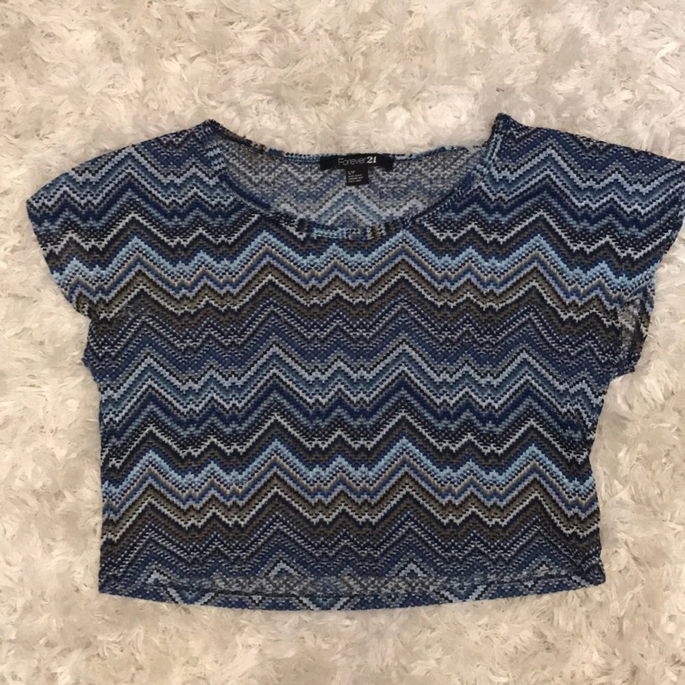 Patter bed crop top